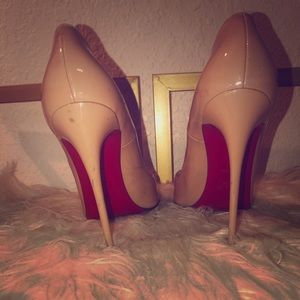 Authentic Christian Louboutin pigalle 120 mm